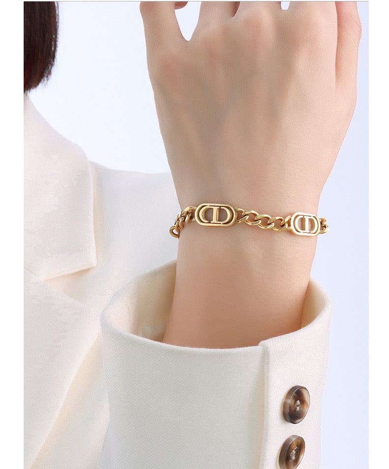 FASHION BRACELET