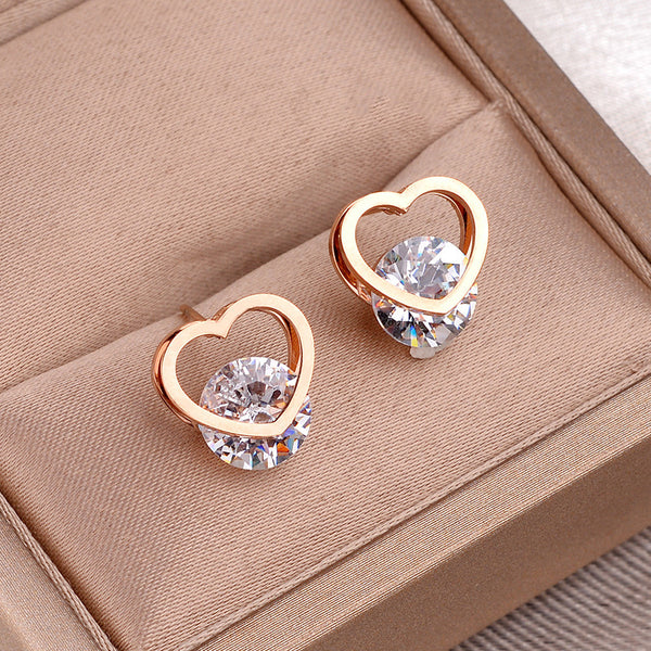 HOLLOW HEART DIAMOND EARRINGS