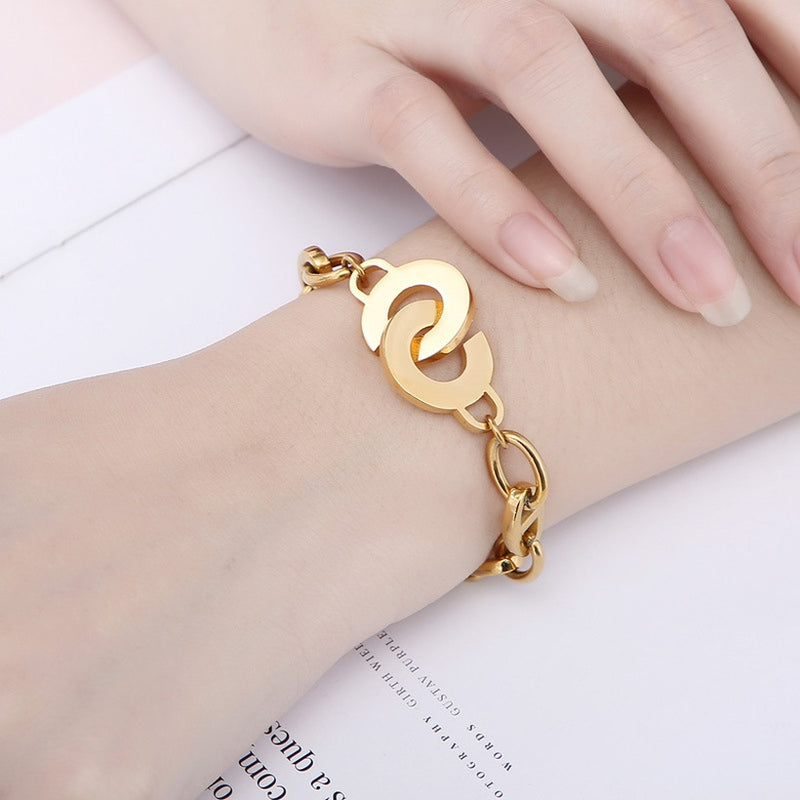 OVAL OPEN BUCKLE BRACELET